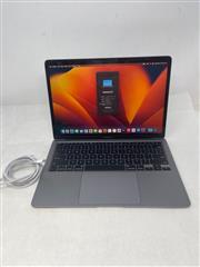 APPLE MACBOOK AIR 13.5